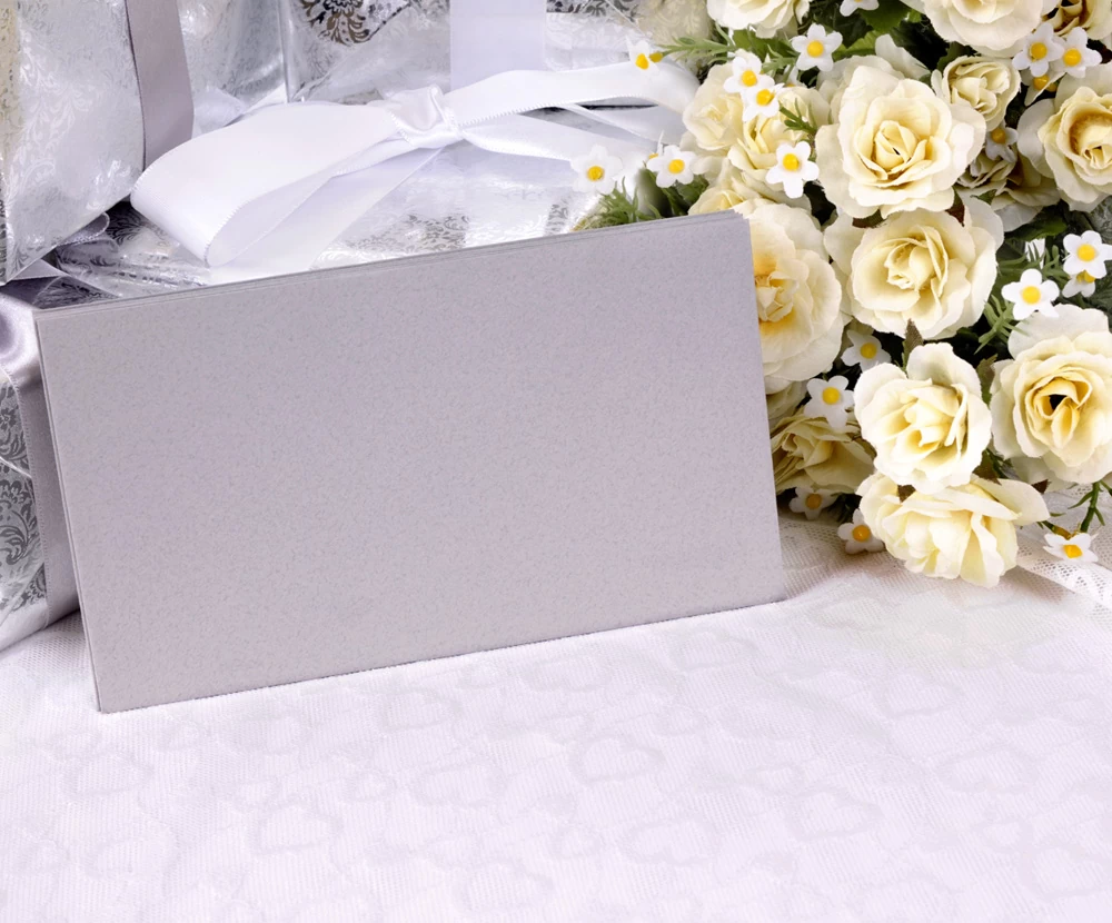 Writing a Great Wedding Card